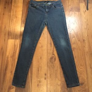 Forever 21 Slim Blue Jeans